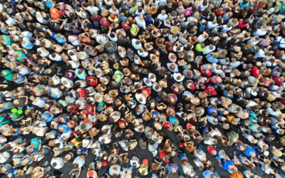 10 essential tips to keep safe in crowds
